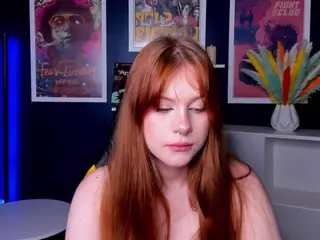 Alisa-Young's Live Sex Cam Show