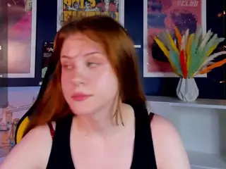 Alisa-Young's Live Sex Cam Show