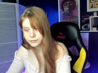 Alisa-Young's Live Sex Cam Show