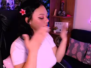 arianabelle2's Live Sex Cam Show