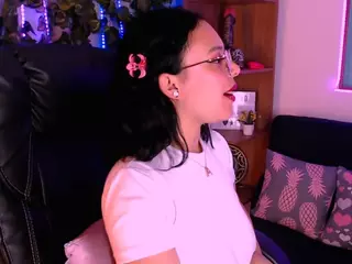 arianabelle2's Live Sex Cam Show