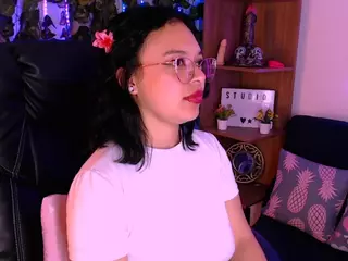 arianabelle2's Live Sex Cam Show