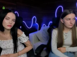 audrey-weess's Live Sex Cam Show