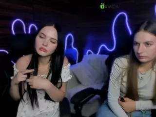 audrey-weess's Live Sex Cam Show