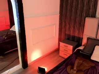 DahliaLawrence's Live Sex Cam Show