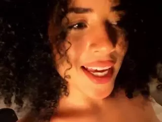 DahliaLawrence's Live Sex Cam Show