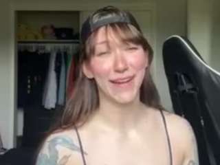 gracefulgrace Live Webcam on CamSoda