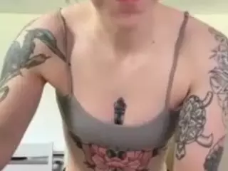 Gracefulgrace's Live Sex Cam Show