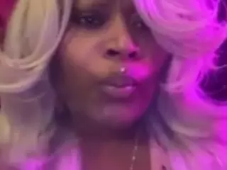 ladylucid's Live Sex Cam Show