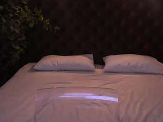 LuxSopphia live cam preview