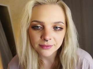 marianelin Live Webcam on CamSoda