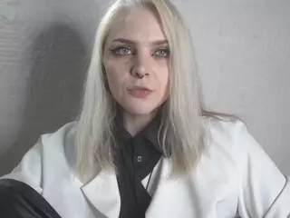 MarianElin's Live Sex Cam Show