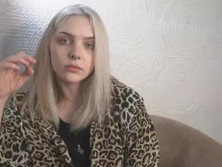 MarianElin's Live Sex Cam Show