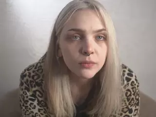MarianElin's Live Sex Cam Show