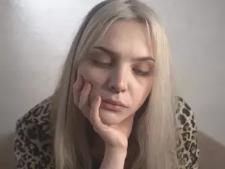 MarianElin's Live Sex Cam Show