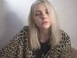 MarianElin's Live Sex Cam Show
