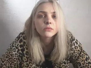 MarianElin's Live Sex Cam Show