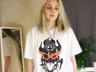 MarianElin's Live Sex Cam Show