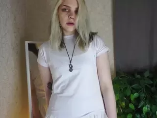 MarianElin's Live Sex Cam Show