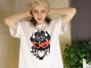 MarianElin's Live Sex Cam Show