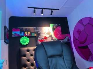  mia-bratz chat room