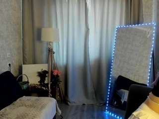  yoursweetegirlfriend chat room