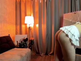 yoursweetegirlfriend's Live Sex Cam Show