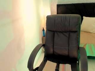  aitanajhons chat room
