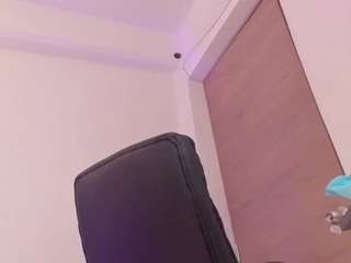  aitanajhons chat room