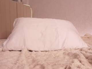 ashleyeliot webcam