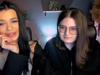 cherry-hugs's Live Sex Cam Show