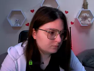 cherry-hugs's Live Sex Cam Show