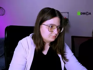 cherry-hugs's Live Sex Cam Show