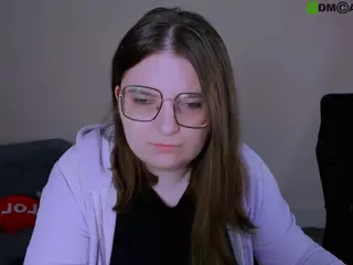 cherry-hugs's Live Sex Cam Show