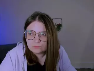 cherry-hugs's Live Sex Cam Show