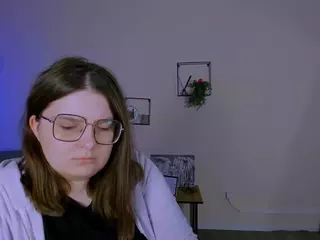 cherry-hugs's Live Sex Cam Show