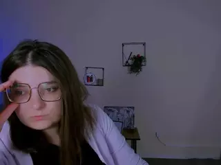cherry-hugs's Live Sex Cam Show