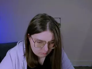 cherry-hugs's Live Sex Cam Show