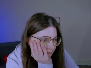 cherry-hugs's Live Sex Cam Show