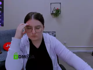 cherry-hugs's Live Sex Cam Show