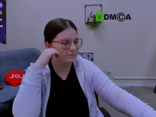cherry-hugs's Live Sex Cam Show
