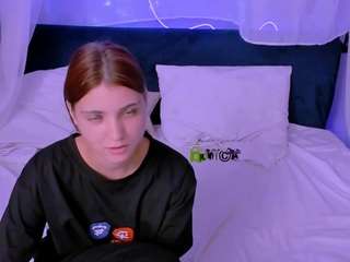  evelyn-muse chat room