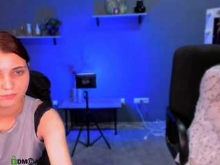 evelyn-muse webcam