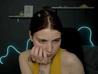 evelyn-muse webcam