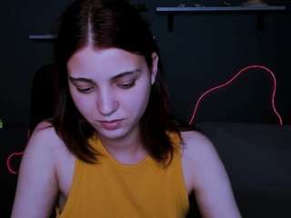 evelyn-muse webcam