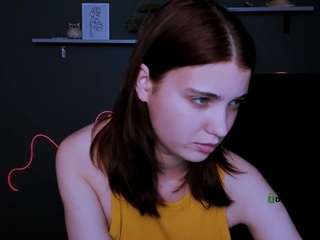 evelyn-muse webcam