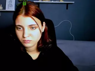 evelyn-muse's Live Sex Cam Show