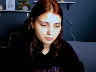 evelyn-muse's Live Sex Cam Show