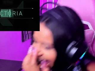ginakurt webcam model