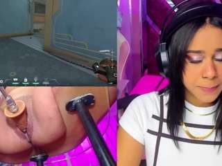 ginakurt Live Webcam on CamSoda